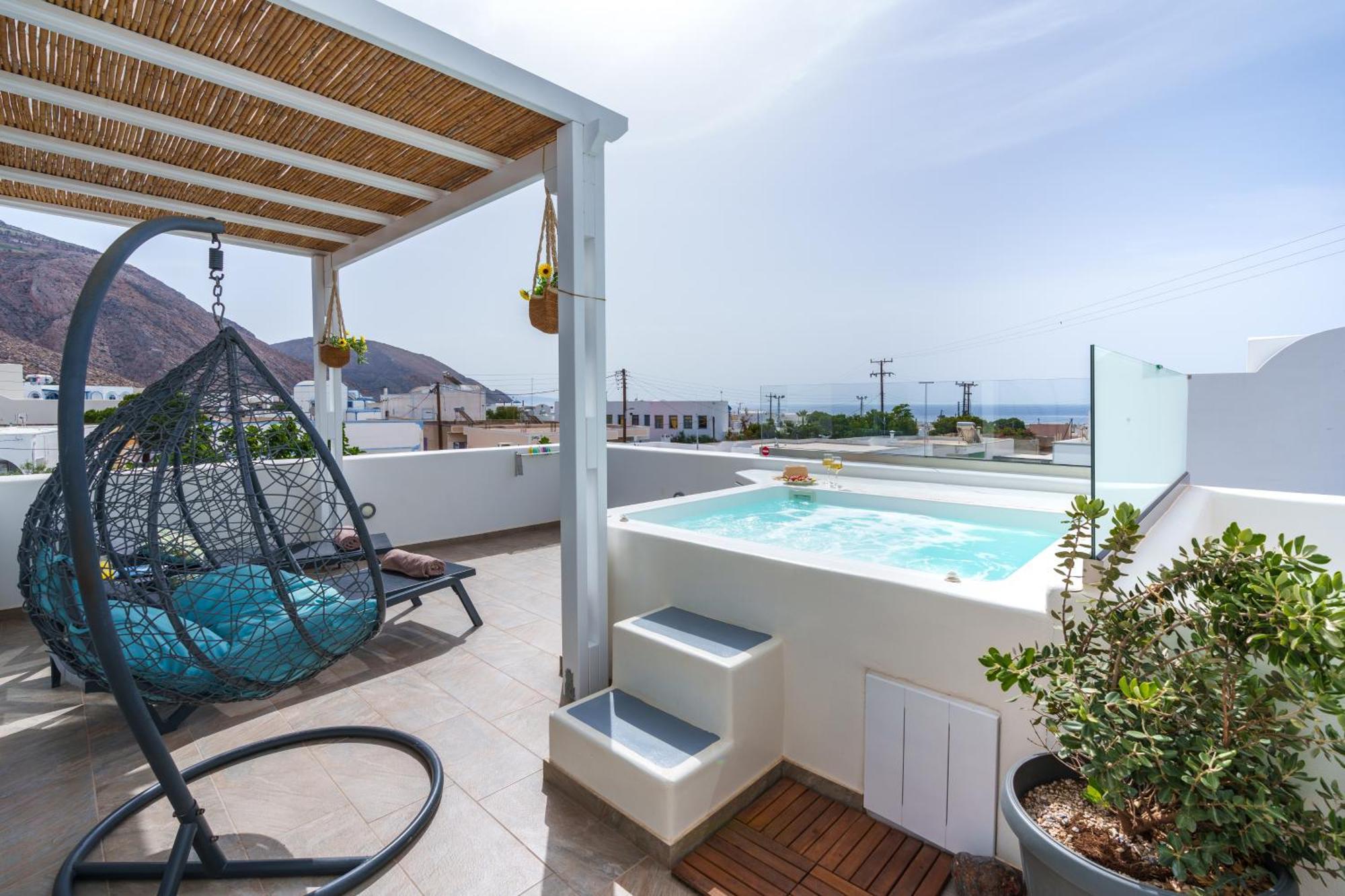 Santorossa Luxury Villas Emporio  ภายนอก รูปภาพ